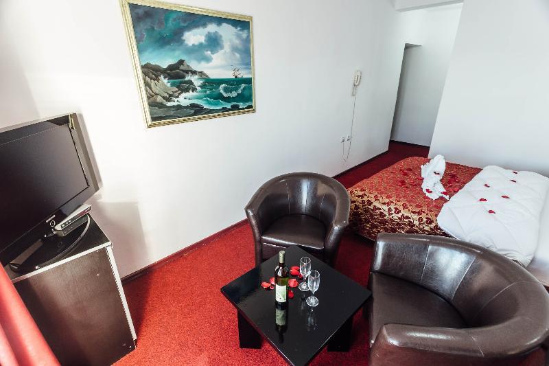 Hotel Azzurro تْشيرسيك نوفي المظهر الخارجي الصورة